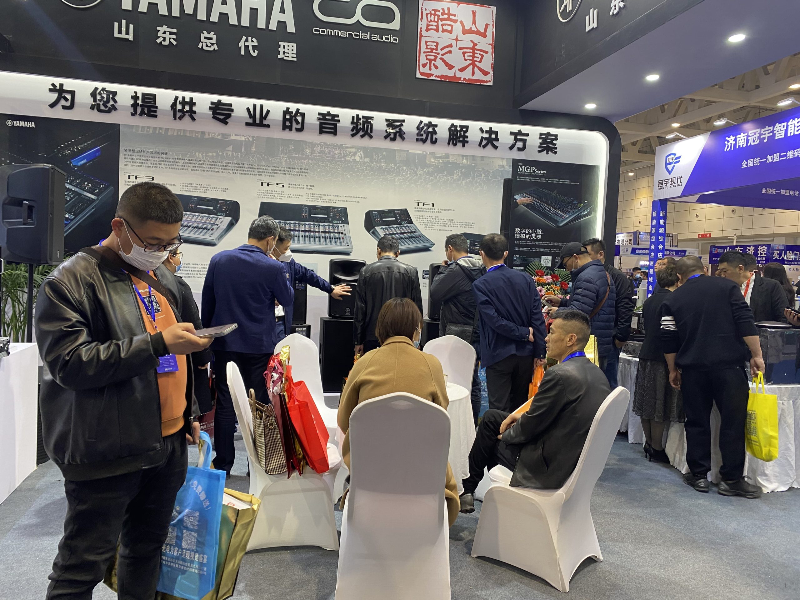 山東酷影參加22屆濟(jì)南國(guó)際公共安全防范產(chǎn)品暨智慧警務(wù)創(chuàng)新應(yīng)用技術(shù)博覽會(huì)插圖13 山東酷影參加22屆濟(jì)南國(guó)際公共安全防范產(chǎn)品暨智慧警務(wù)創(chuàng)新應(yīng)用技術(shù)博覽會(huì)插圖13