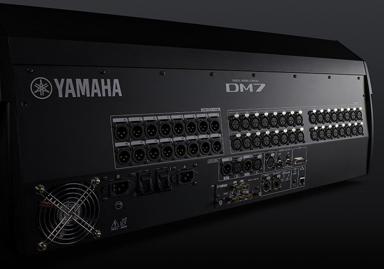 Yamaha Digital Mixing Console DM7: 一個堅實的開始